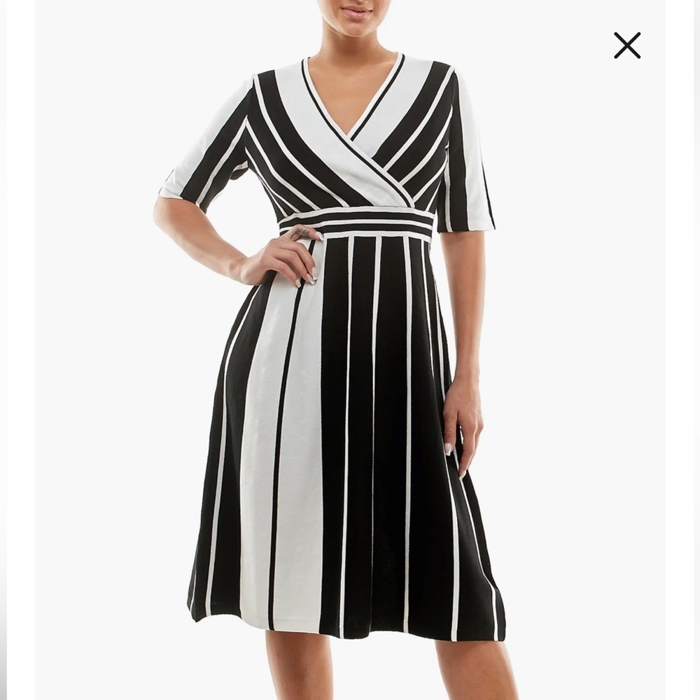 Nina Leonard Woman’s Stripe Black/Ivory Elbow Sleeve Sweater Dress Size XL